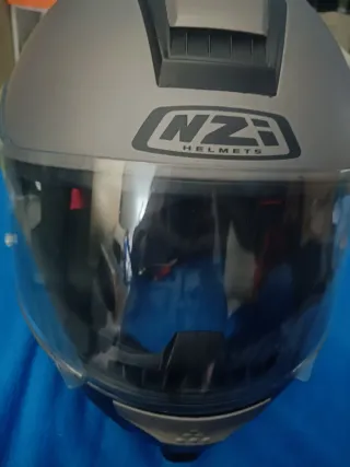 Casco de moto NZI
