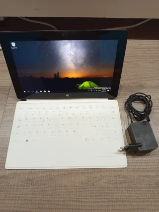 Microsoft Surface RT 32 GB *leer*