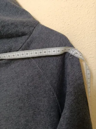 Sudadera gris 