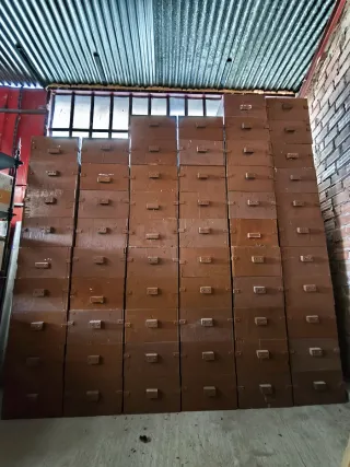 Colmenas y extractor de miel Precio a convenir