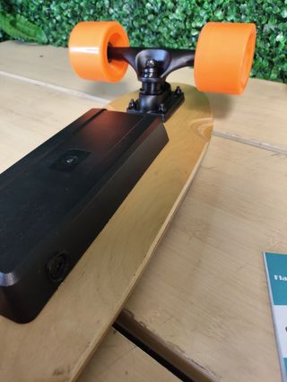 Skate Eléctrico con Mando
