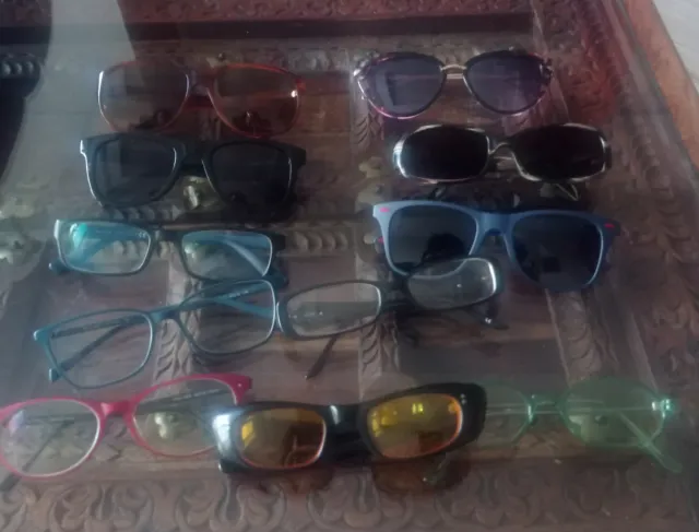 Set 11 occhiali da vista e da sole, varie marche.