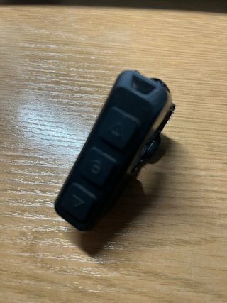 Auriculares Bluetooth Moto con Estuche de carga.