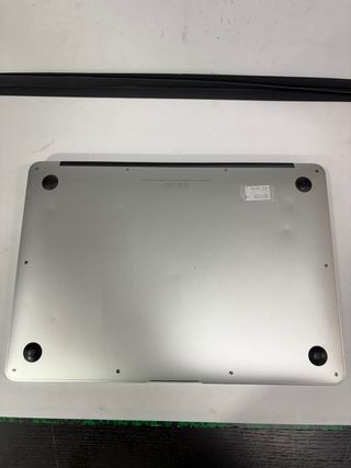 MacBook Air 13” 2015 i5 / 8GB / 128GB