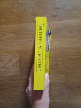 Un tuffo nel mistero: Il lago del tempo fermo-L...