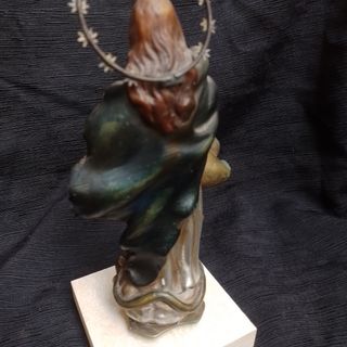 Antica scultura in ceramica