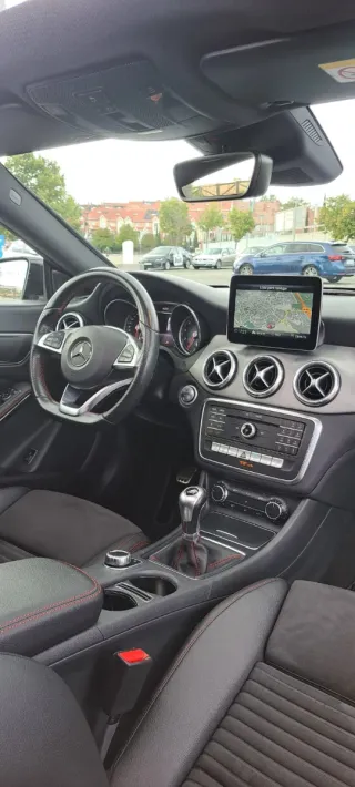 Mercedes-Benz Clase CLA 2018