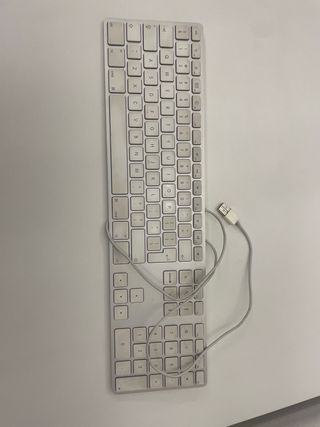 Teclado Apple usb pequeño fallo