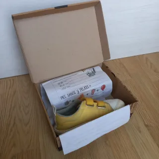 Zapatilla Zapato Feroz Talla 32