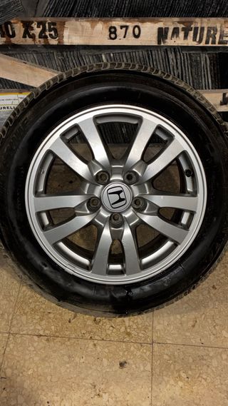 Llantas honda 2009 con Gomas