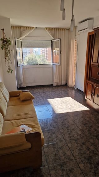Alquilo habitación