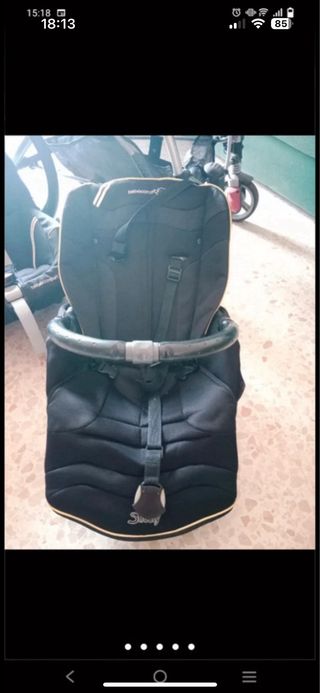 Carrito de bebé y silla de coche