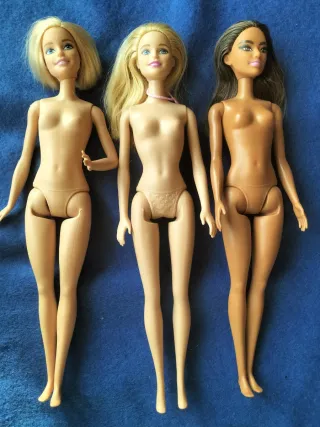 Le bambole Barbie e la mia scena