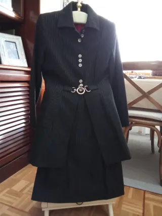 Traje chaqueta 3/4 raya diplomática negro