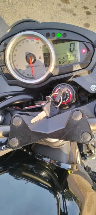 Kawasaki Z750 2008