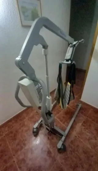 Grúa para personas con discapacidad