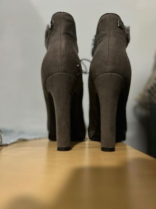 Tronchetti Laura Biagiotti marroni