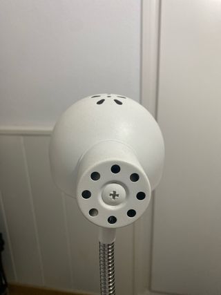 Lamparita de escritorio IKEA blanca