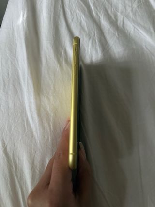 iPhone 11 giallo - PER LA RIPARAZIONE