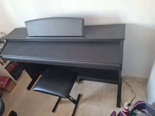 Piano Digital Ringway TG8852 con Banqueta