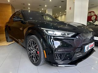 Ford Mustang Mach E GT 2022