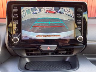 IMPECABLE!!! TOYOTA YARIS 120H STYLE