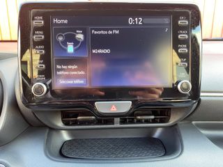 IMPECABLE!!! TOYOTA YARIS 120H STYLE