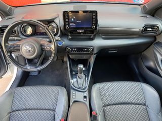 IMPECABLE!!! TOYOTA YARIS 120H STYLE