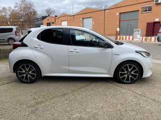 IMPECABLE!!! TOYOTA YARIS 120H STYLE