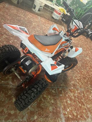 Quad Infantil Xtreme Blanco y Naranja