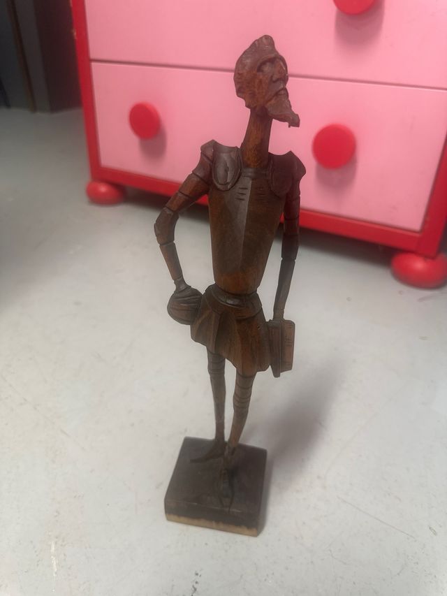 Figura in legno intagliato Chisciotte