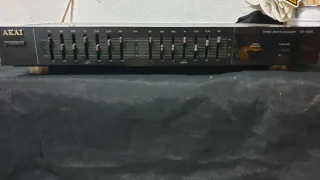 Ecualizador Akai EA-A335 MUY NUEVO