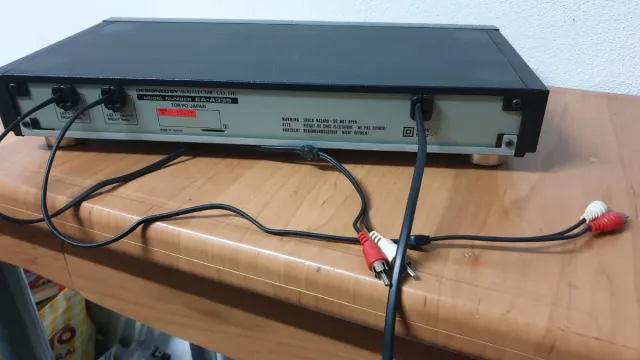 Ecualizador Akai EA-A335 MUY NUEVO