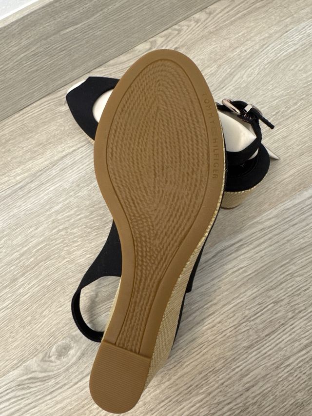 Sandalias Tommy Hilfiger Negras Mujer