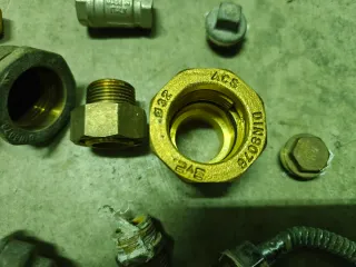 Lote Accesorios Fontanería Latón