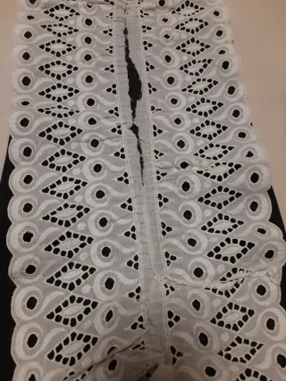 Tira bordada ancha blanca
