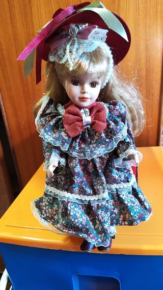 Muñeca de Porcelana Coleccionable