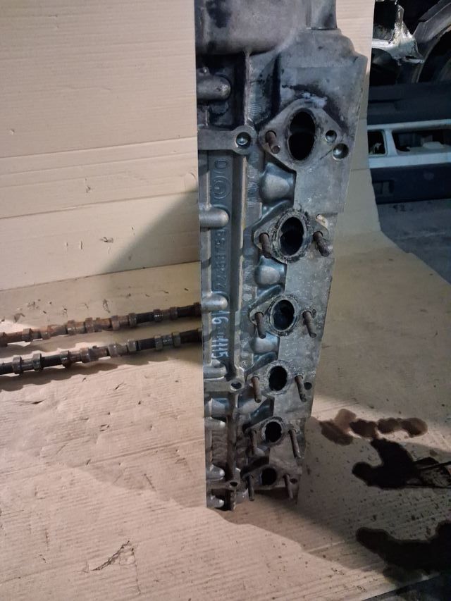 Culata BMW E46 3.0 Diesel y arboles de levas
