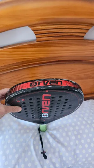 Palas de pádel Orven.