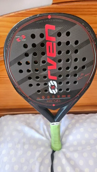 Palas de pádel Orven.