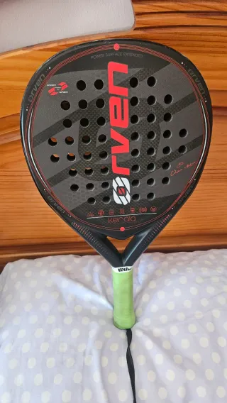 Palas de pádel Orven.