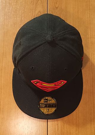 Gorra New Era Superman original talla unica.