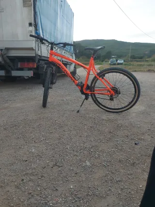 Bicicleta Montaña Naranja BTWIN
