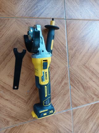 Radial DeWalt Nueva