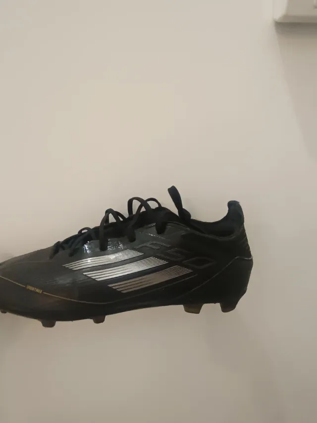 Botas de fútbol Adidas Negras