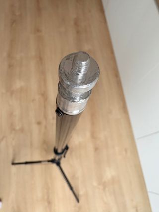 Pie de foco TOKURA BALI (Light Stand) – 2 m