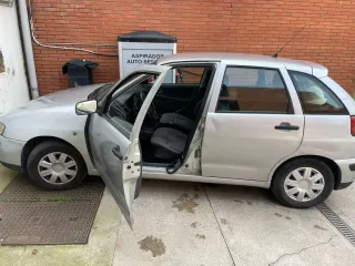 SEAT Ibiza 2001