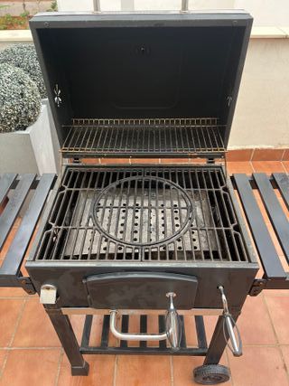 Barbecue a carbone nero