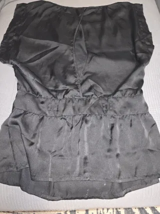 Camisa negra de seda 