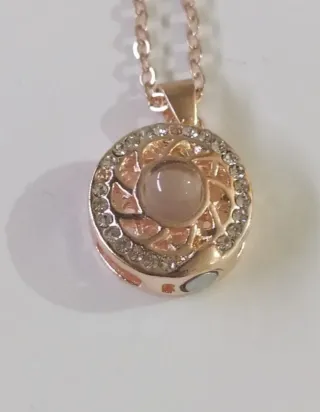Collar Proyección Amor